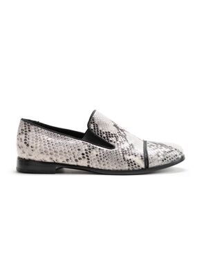 Pour La Victoire Women's Lynn Animal Snakeskin Black Slip-On Loafers Flats Sz 7